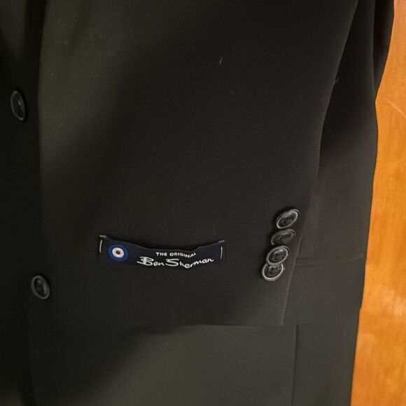 Ben Sherman Elegant Black Blazer - Picture 5 of 9